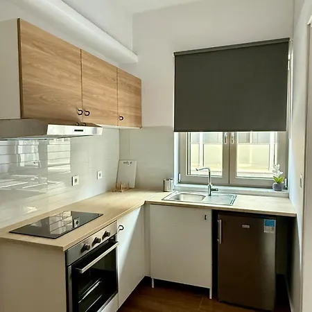 Downtown Small 3 * Rhodes City